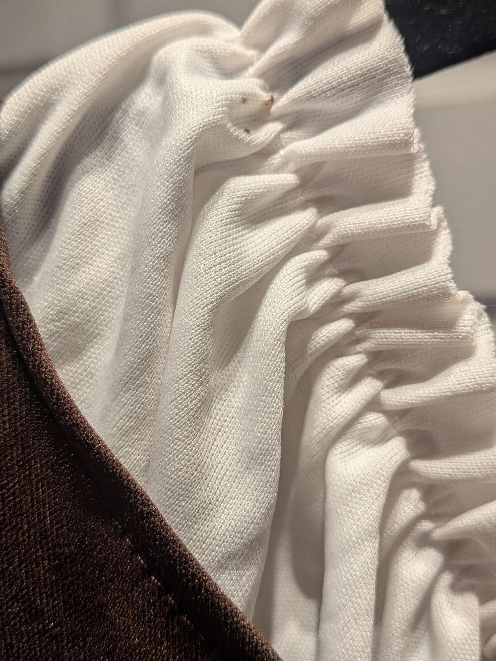 Renaissance Peasant Costume Dress in Brown, White & Burgundy - Picture 5 of 7